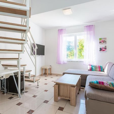 Apartment Lovorka 5 Baška Екстериор снимка