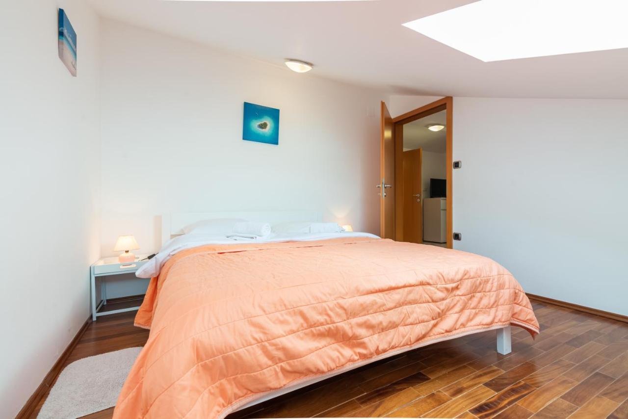Apartment Lovorka 5 Baška Екстериор снимка