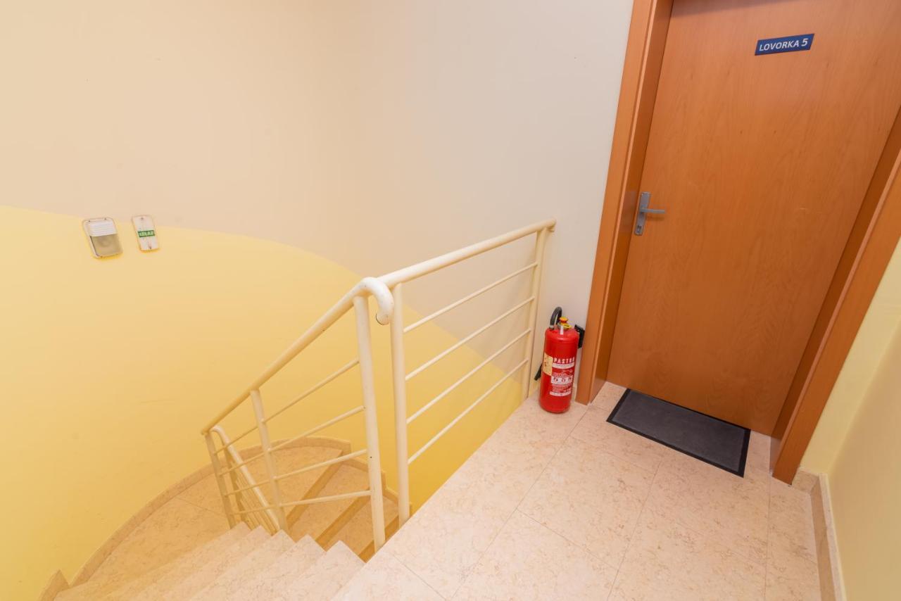 Apartment Lovorka 5 Baška Екстериор снимка