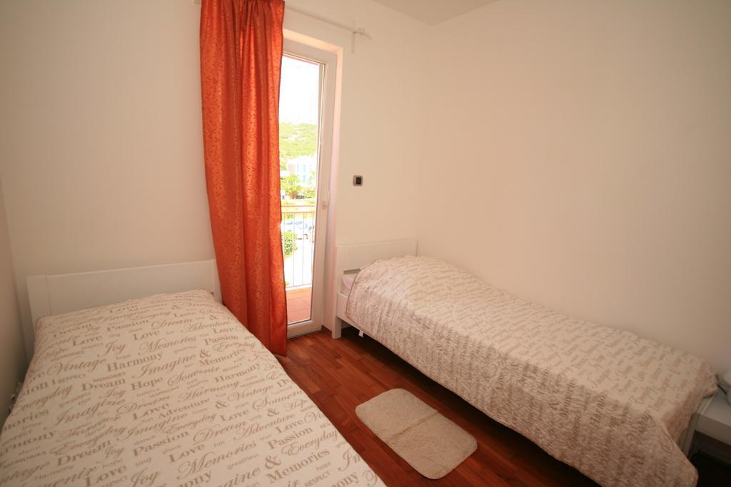 Apartment Lovorka 5 Baška Екстериор снимка